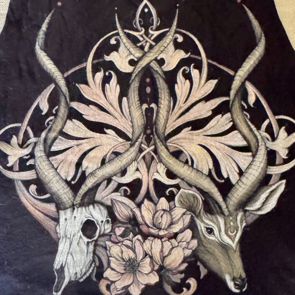 Size: Women’s M (approx. W27–W29 depending on stretch) Fit: Mid‑rise, slim throu